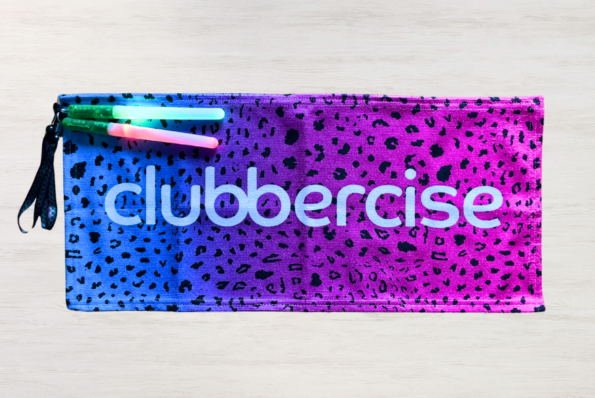 NEONLEOPARD-WorkoutTowel-ShopPhoto