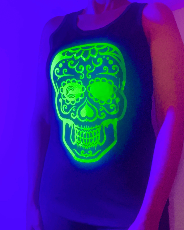 NEONSKULL-BlackRacerback-UV