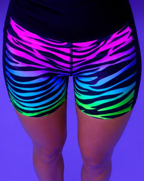 SONIQUE ZEBRA Shorts UV